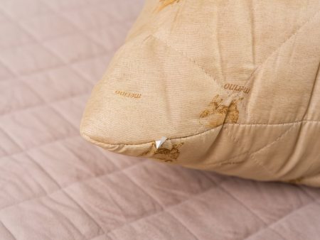 Подушка "Овечья шерсть" п/э