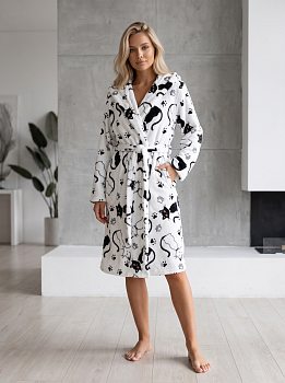 Кошки(белый) халат р.50